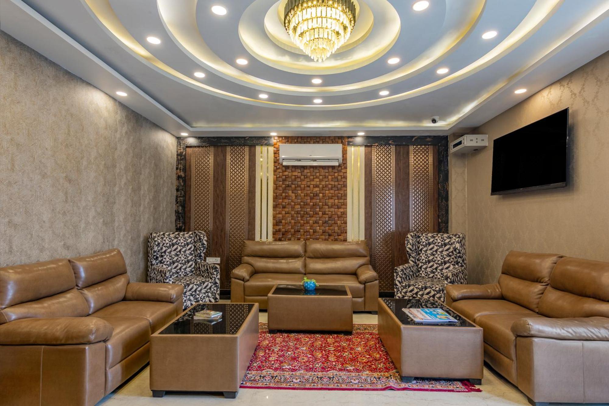 Shree Jee Hotel - Nit Фаридабад Екстериор снимка