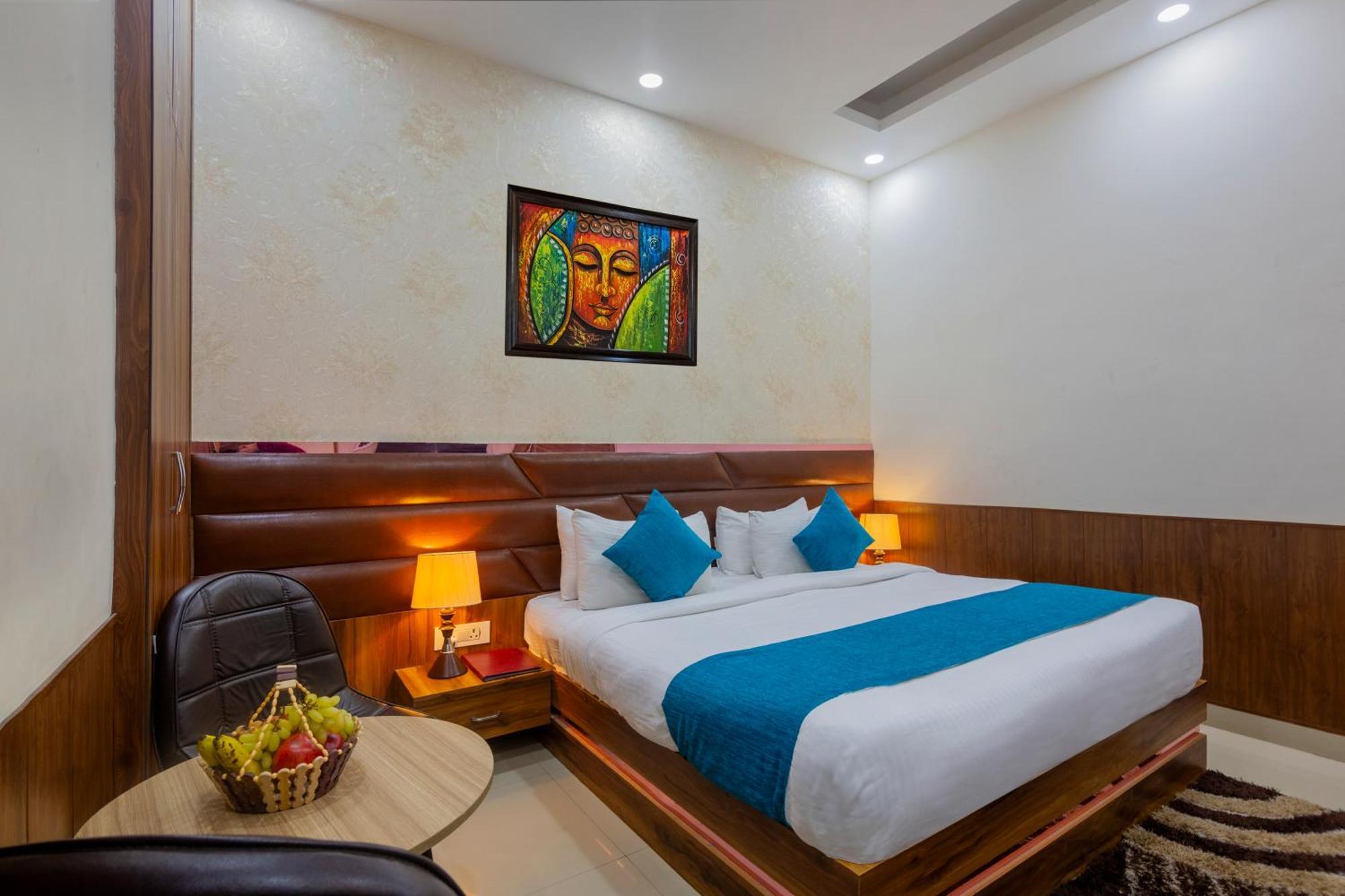 Shree Jee Hotel - Nit Фаридабад Екстериор снимка