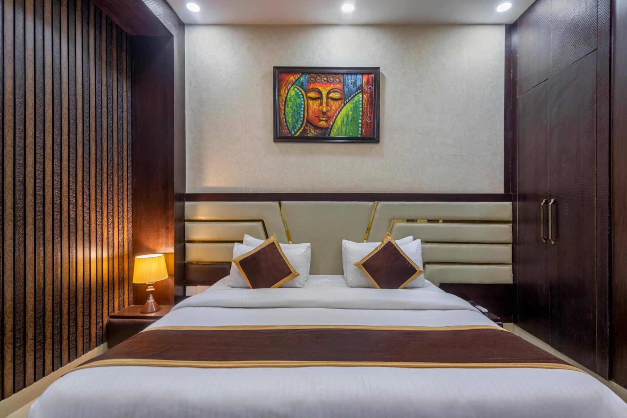 Shree Jee Hotel - Nit Фаридабад Екстериор снимка